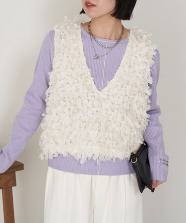 【すっきり見え】スリムラインリブニット