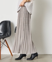 【動きで魅せる】ランダムプリーツスカート