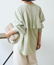 【大人気リバイバル】後ろヨークラッフルシャツ