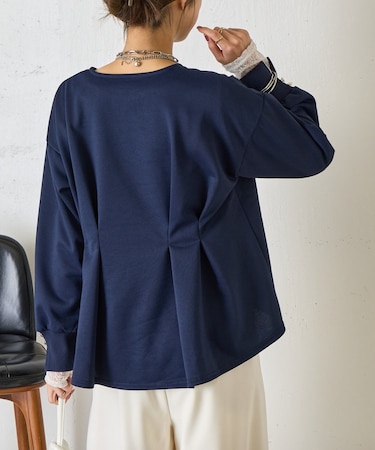 バックタックプルオーバー