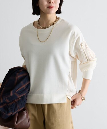 【一枚で映える】異素材切替袖ポケットカットソー