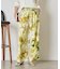 【柄で華やぐ】ぼかし花柄ツイルパンツ