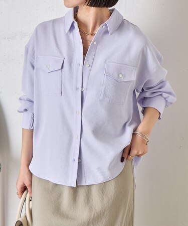 袖口シャーリングWポケットシャツ