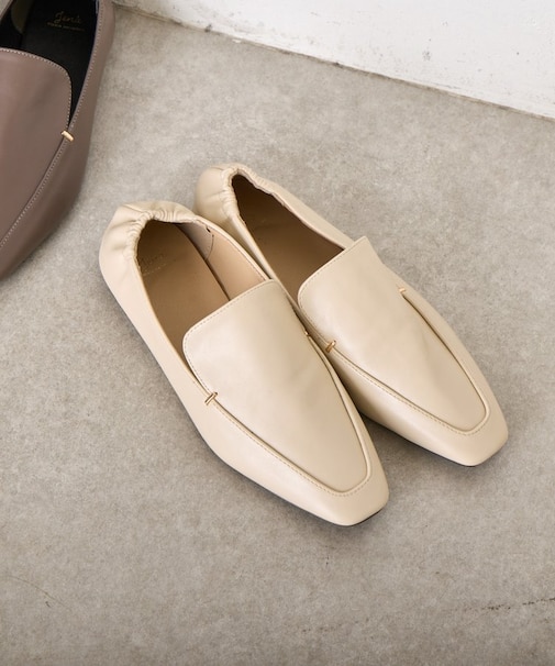 フラットソフトパンプス