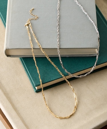 ウェーブチェーンネックレス