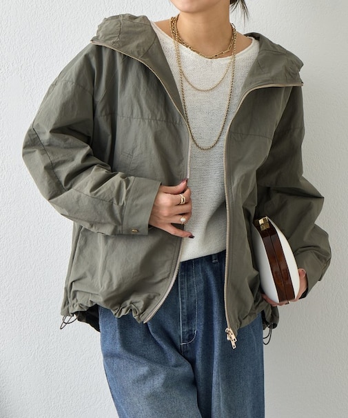 マウンテンパーカー