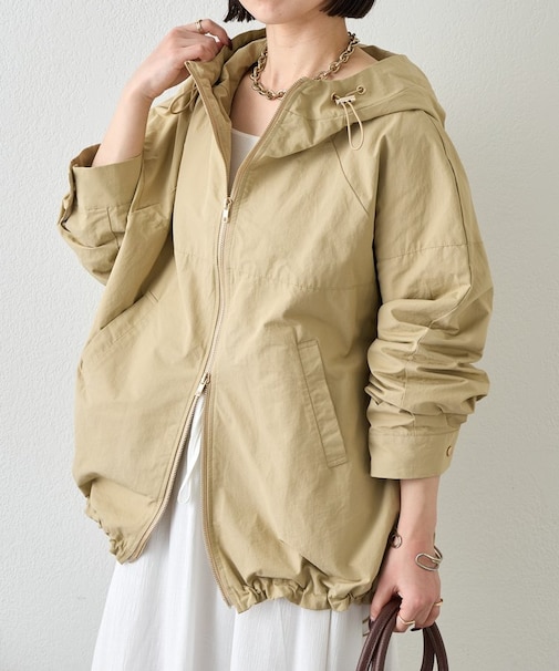 マウンテンパーカー