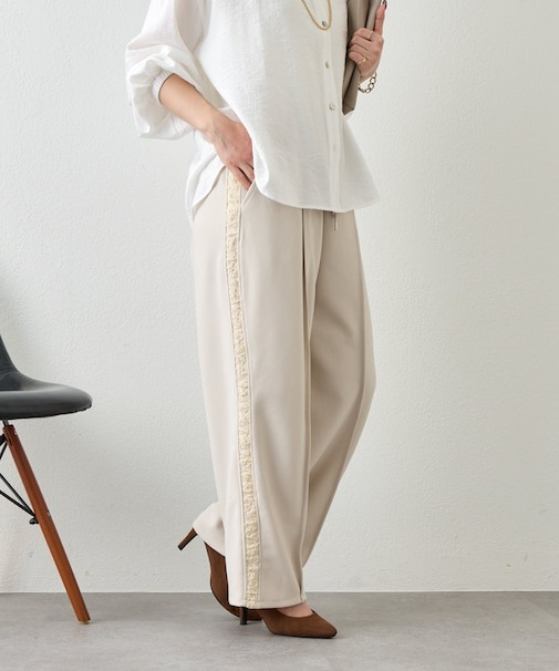 サイドラインレースパンツ