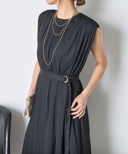 ベルト付きギャザーワンピ