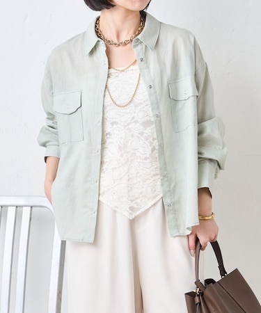 リングボタンシャツ