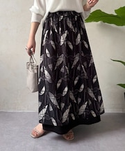 リバーシブルリーフスカート