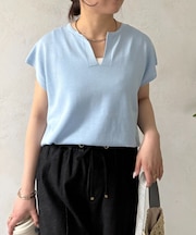 キーネックフレンチニット