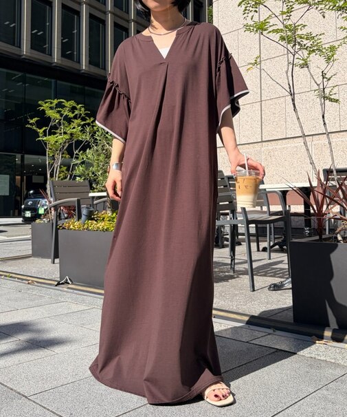 袖フレアスキッパーワンピース