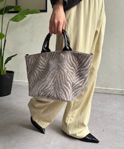 ゼブラジャガードバッグ