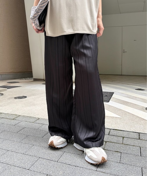 サテンストライプパンツ