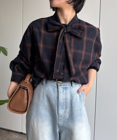 チェックリボンシャツ