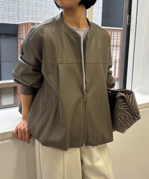 フェイクレザーバルーンブルゾン