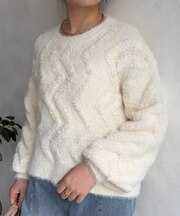 フェザーループニット