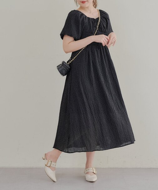 【お出かけコーデにぴったり！】ドットオフショルワンピース