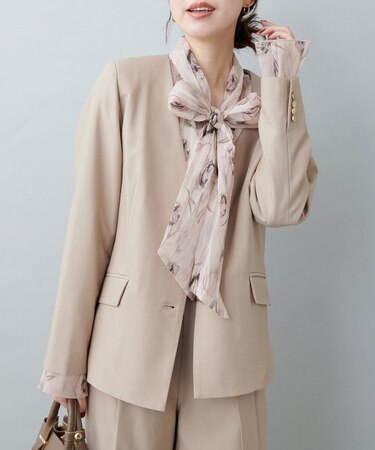 【natural couture】薄金釦ノーカラージャケット