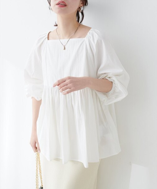 【natural couture】ギャザーペプラムブラウス