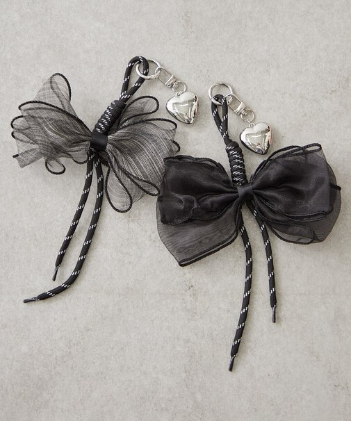 付けるだけで華やかさがプラス◎オーガンリボンチャーム