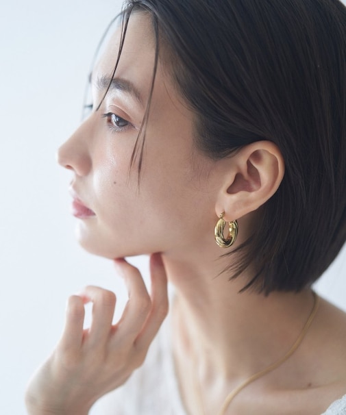 【nane】ツイストフープピアス