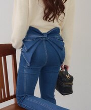 【Lサイズが登場！】【後ろ姿まで可愛い】バックリボンデニムフレアパンツ