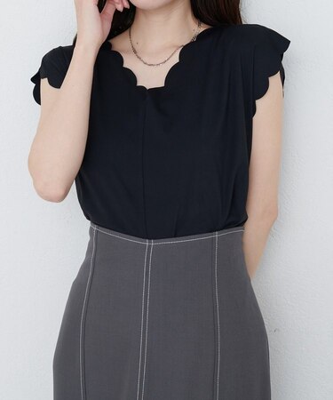 【natural coutur】前後２WAYスカラップノースリカットソーブラウス