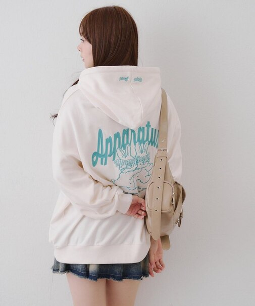 じゃれあいウサギスウェット