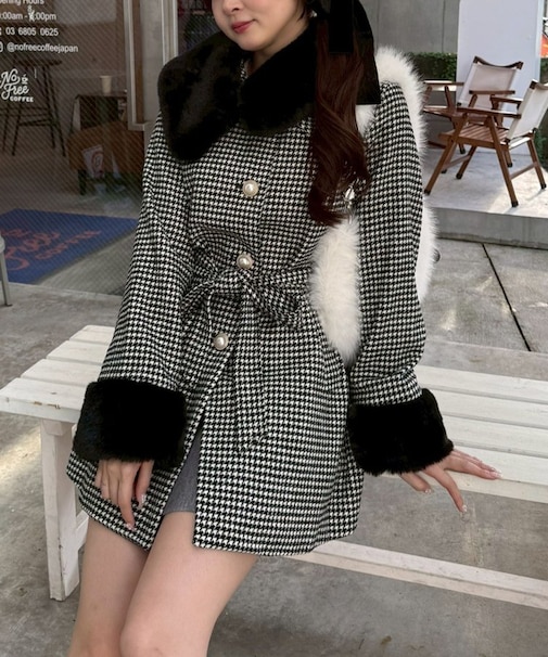 【WEB先行予約】フェイクファー付ミドルコート