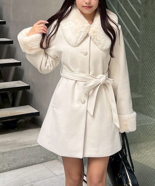 【WEB先行予約】フェイクファー付ミドルコート