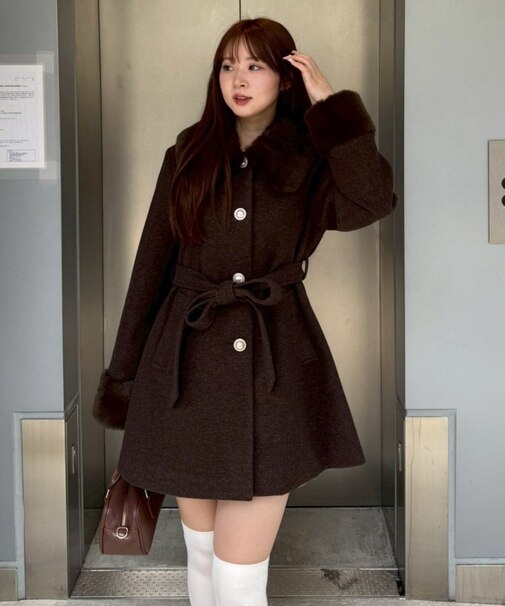 【WEB先行予約】フェイクファー付ミドルコート