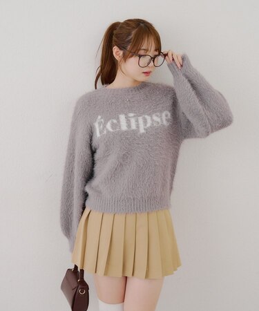 ラメフェザーロゴプルオーバー