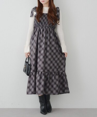 肩リボンシャーリングワンピース