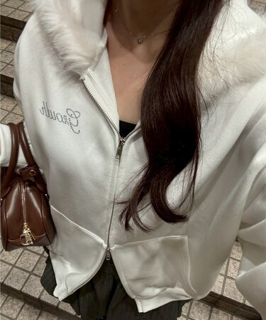 ラメキラキラファーパーカー