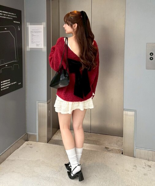 【Ribbon Collection】後ろベロアリボンニット