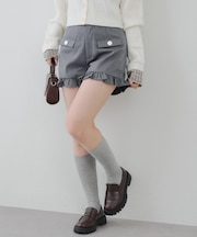 細見えまちがいなし！裾フリルショートパンツ
