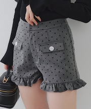 細見えまちがいなし！裾フリルショートパンツ