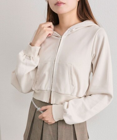 【OLIVE des OLIVE】アウターに合わせるパーカー