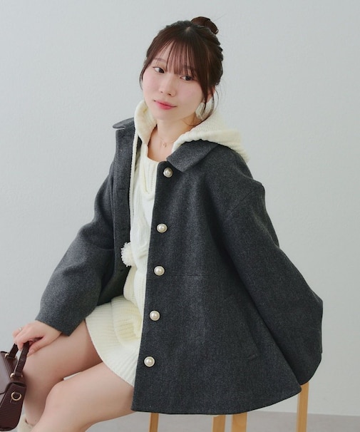 【参戦服にするならコレ?】ミドル丈ペプラムコート