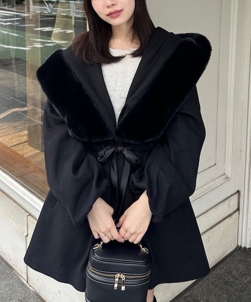 【デート・推し活にもぴったり!】ファー付ビッグフードコート