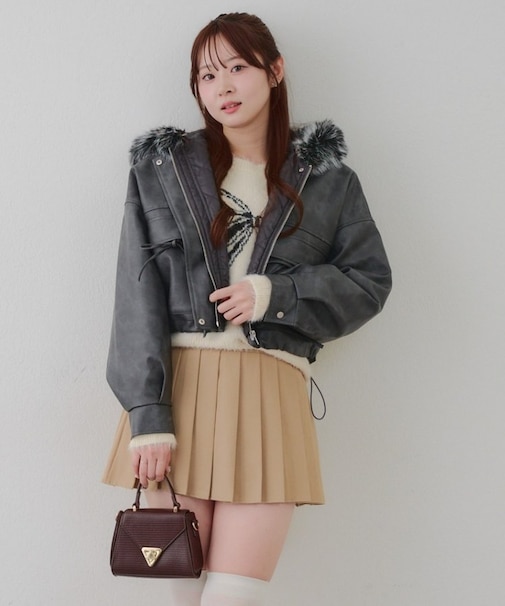 スタイル盛れる最強アウター【RMAF】フードファーリボンブルゾン