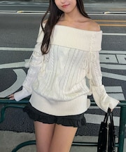【HolidayCollection】オフショルケーブルニット