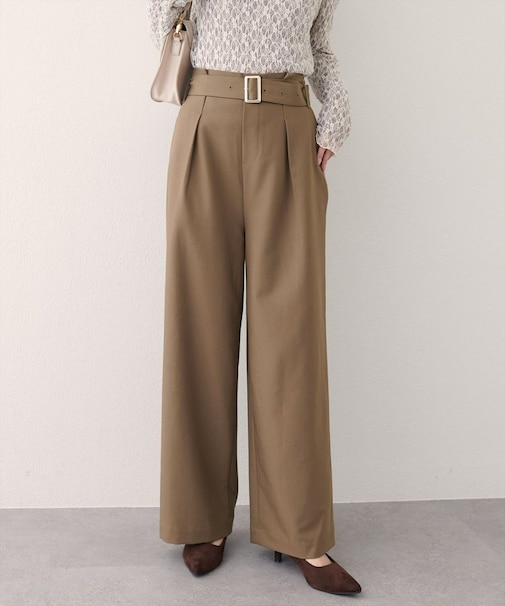 【EVERY VERY NICECLAUP】バックルベルト付きタックパンツ