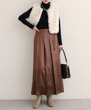 【Every very】レザータッチプリーツラップスカート