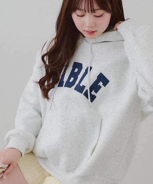 【RMAF】ロゴフードパーカー