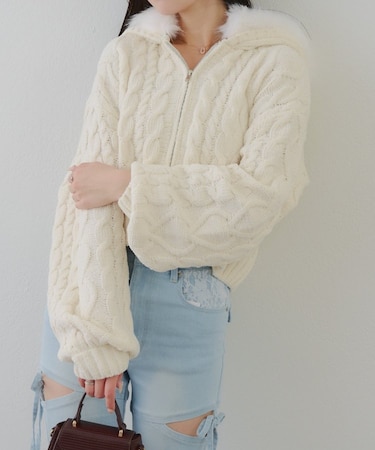 ＼マシュマロタッチ／ケーブルファーパーカー