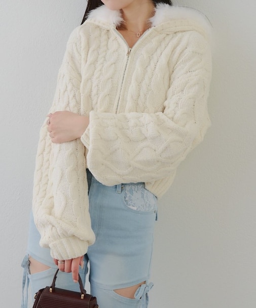 ＼マシュマロタッチ／ケーブルファーパーカー