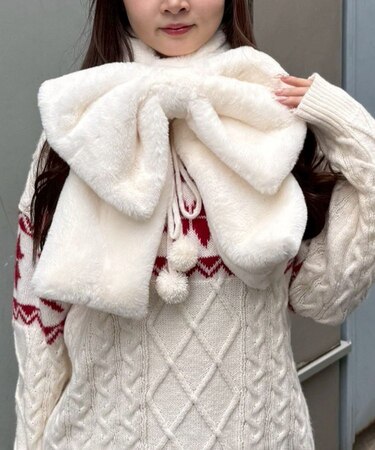 ふわふわファーリボンが映える♪【RMAF】ビッグリボンフェイクファースヌード